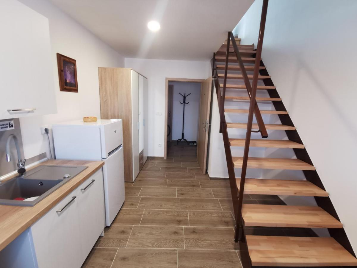 Apartmány Svítkov 79 Pardubice Kültér fotó
