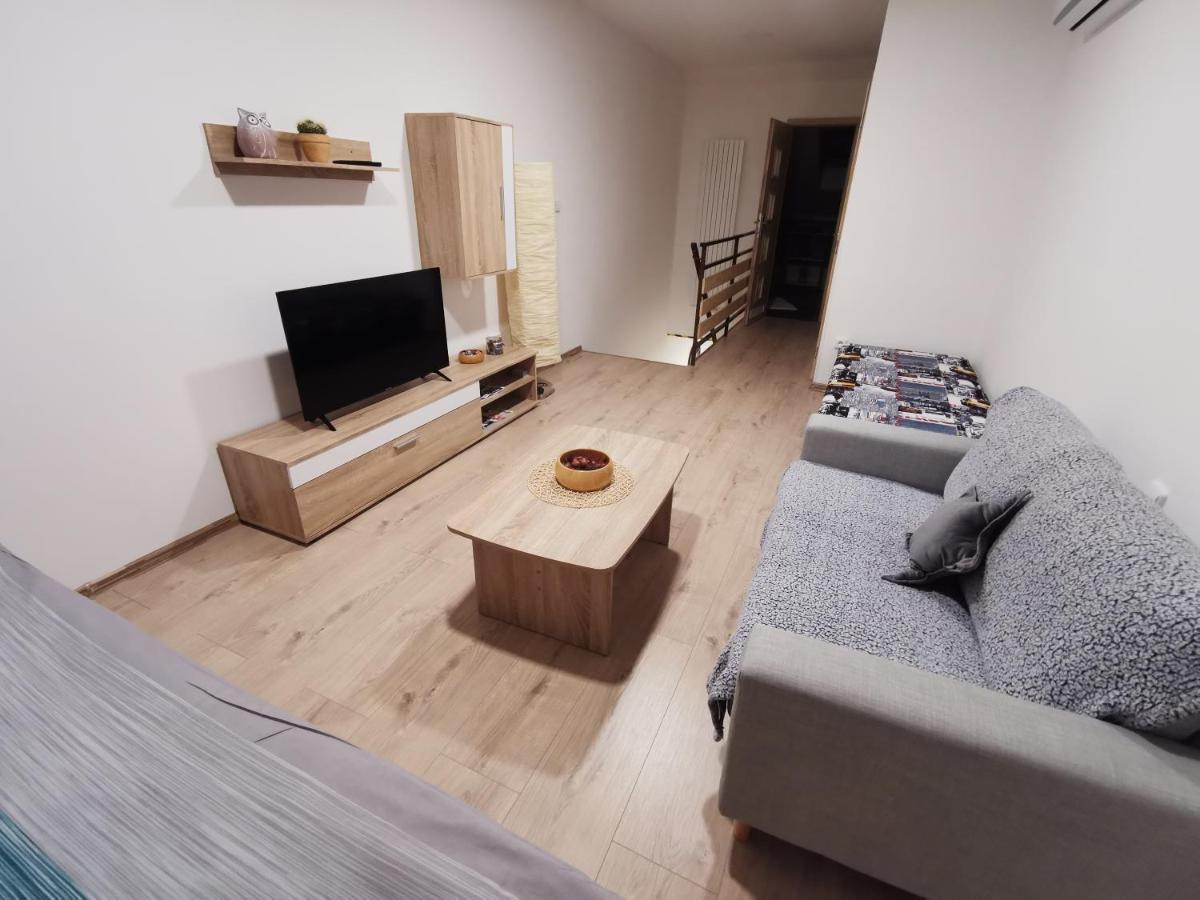 Apartmány Svítkov 79 Pardubice Kültér fotó