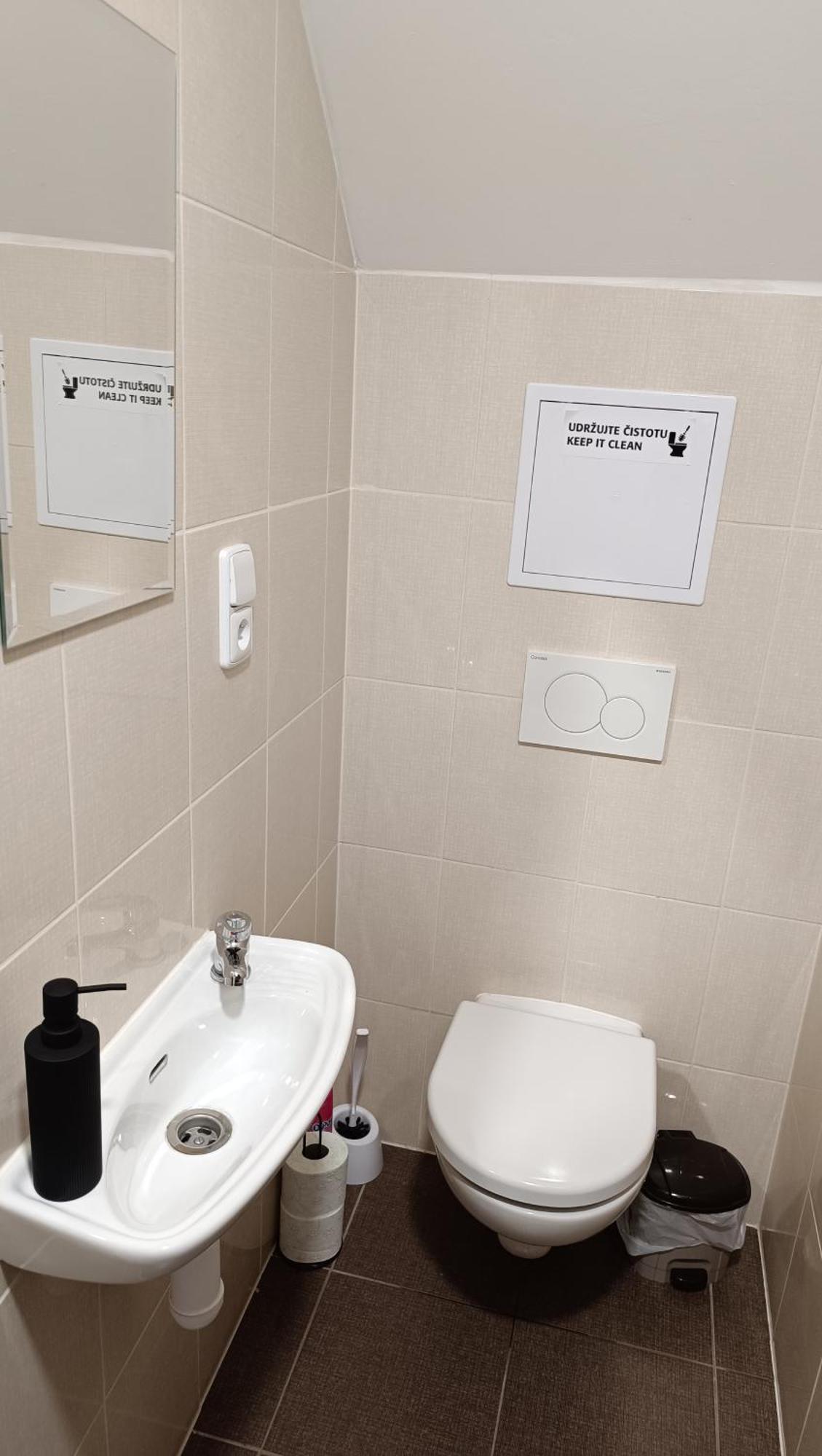 Apartmány Svítkov 79 Pardubice Kültér fotó
